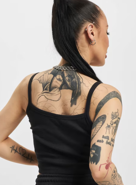 Only Petite Top Black Women