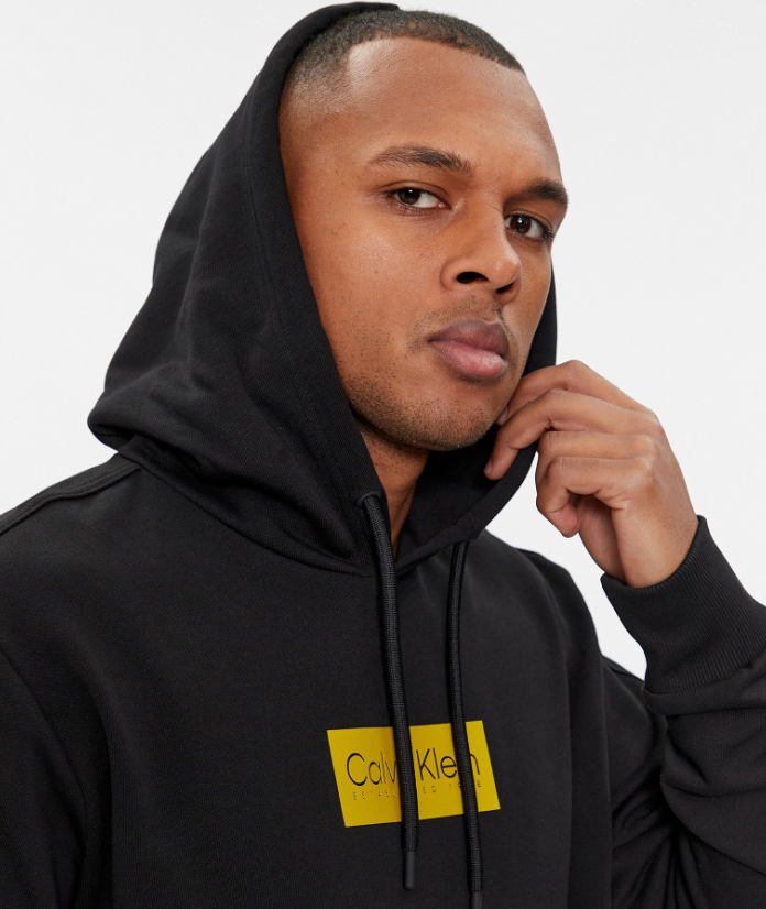 Calvin Klein Μπλούζα Raised K10K112250 Μαύρο Regular Fit