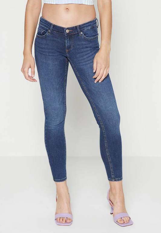 ONLY Onljune Sl Waist Sk Ank Dnm Tai Box Skinny fit ONLY ΣΚΟΥΡΟ ΜΠΛΕ ΤΖΙΝ (15277498)